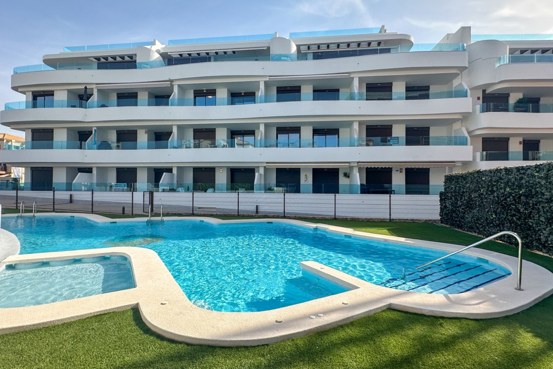 Revente - Appartement -
Orihuela Costa - Costa Blanca