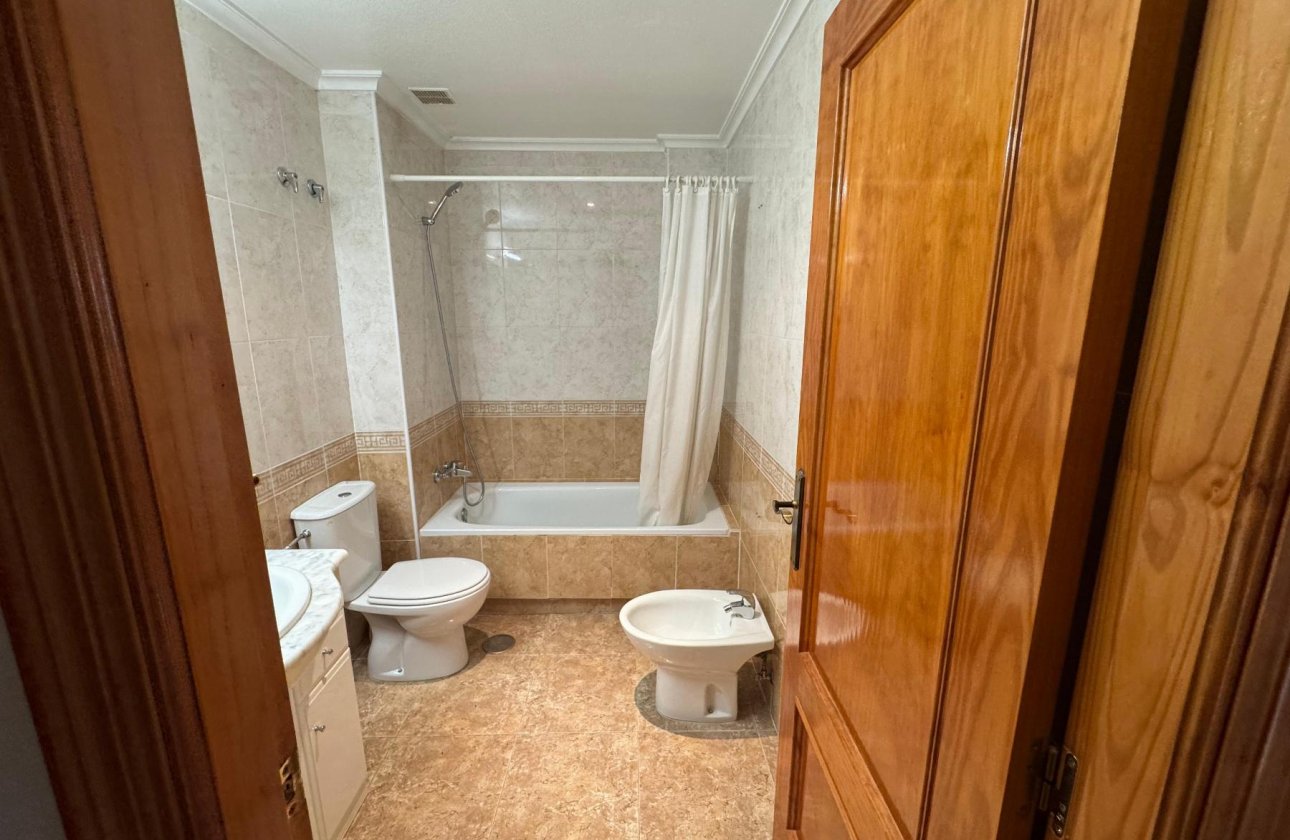 Revente - Appartement -
Orihuela Costa - Costa Blanca