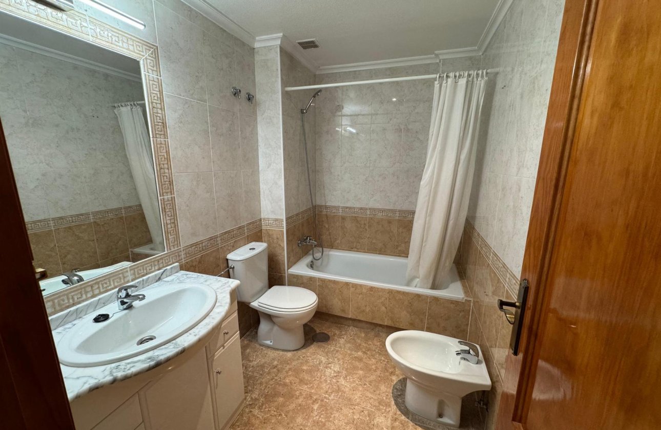 Revente - Appartement -
Orihuela Costa - Costa Blanca