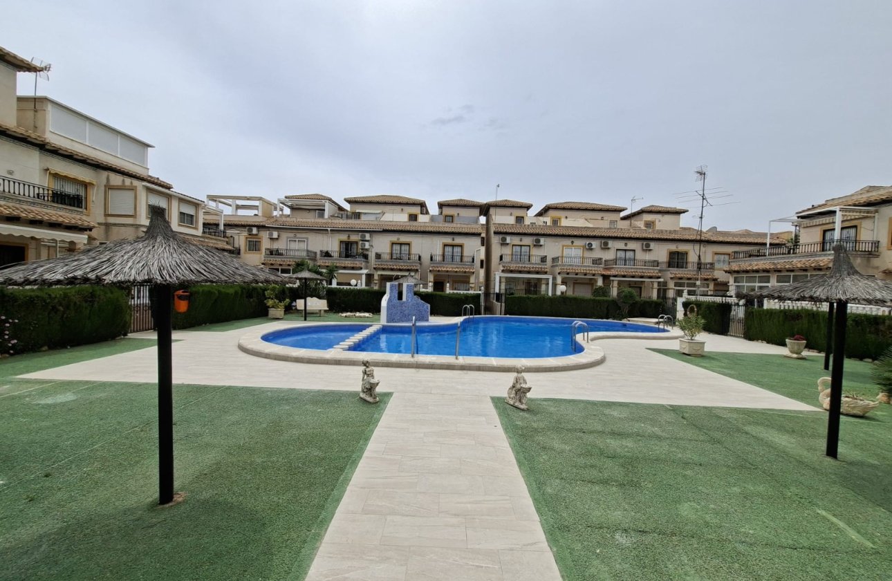 Revente - Appartement -
Orihuela Costa - Costa Blanca