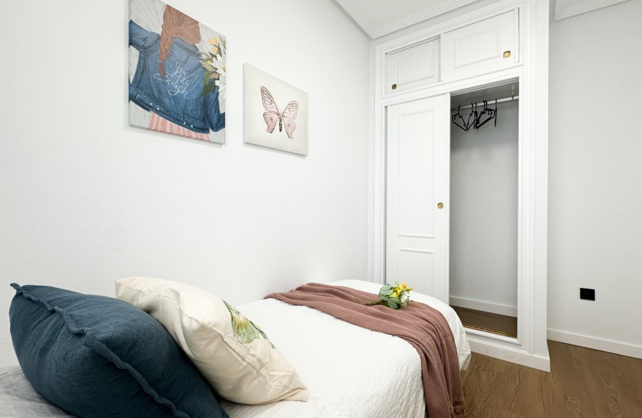 Revente - Appartement -
Orihuela Costa - Costa Blanca