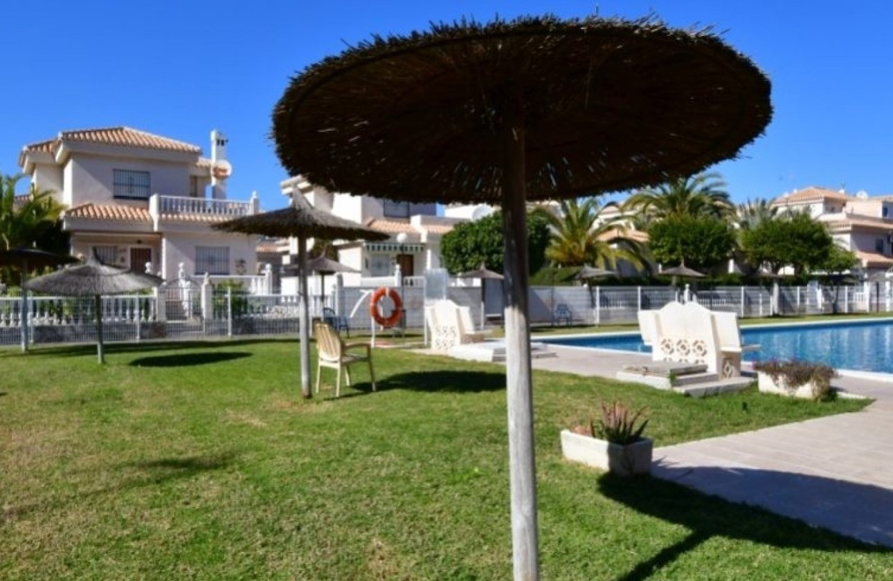 Revente - Appartement -
Orihuela Costa - Costa Blanca