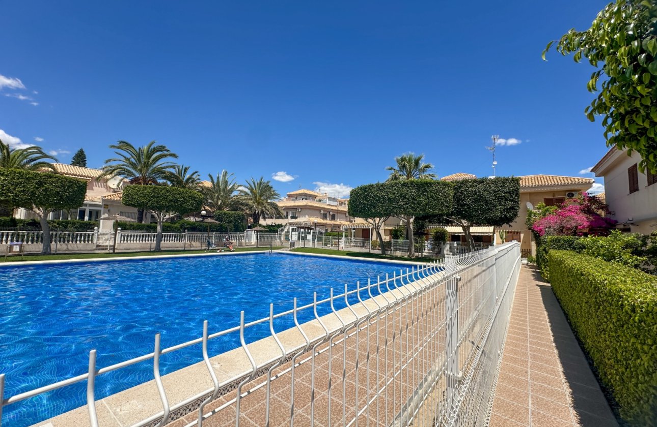 Revente - Appartement -
Orihuela Costa - Costa Blanca