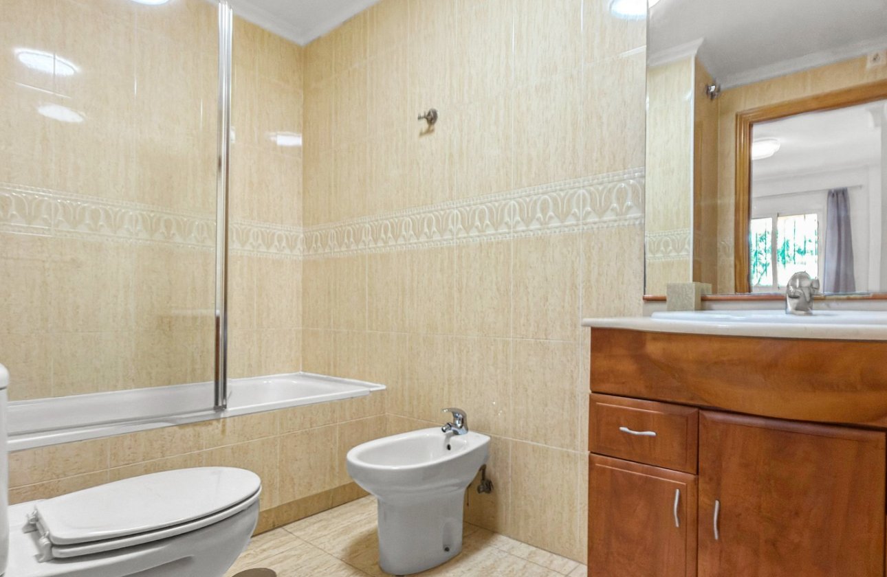 Revente - Appartement -
Orihuela Costa - Costa Blanca
