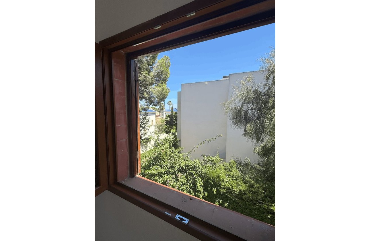 Revente - Appartement -
Orihuela Costa - Costa Blanca