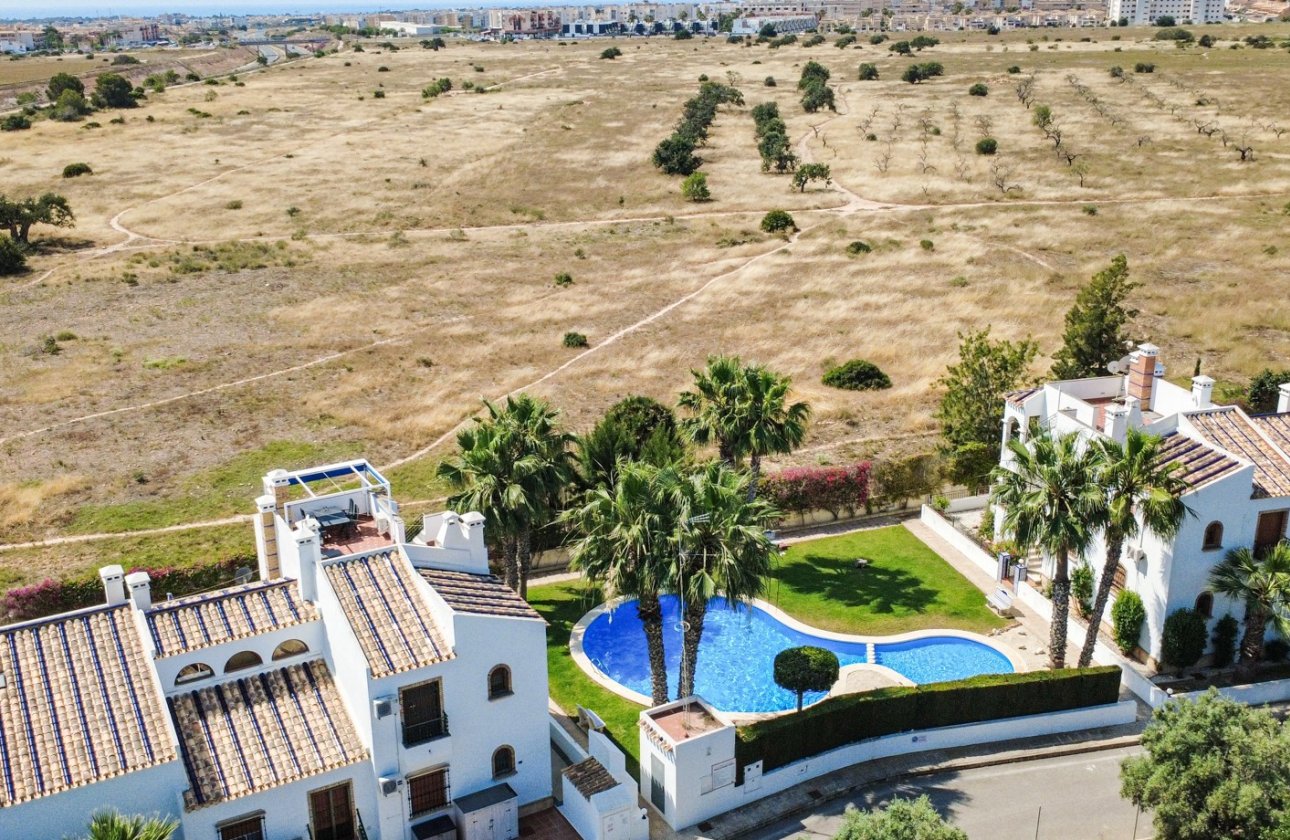 Revente - Appartement -
Orihuela Costa - Costa Blanca