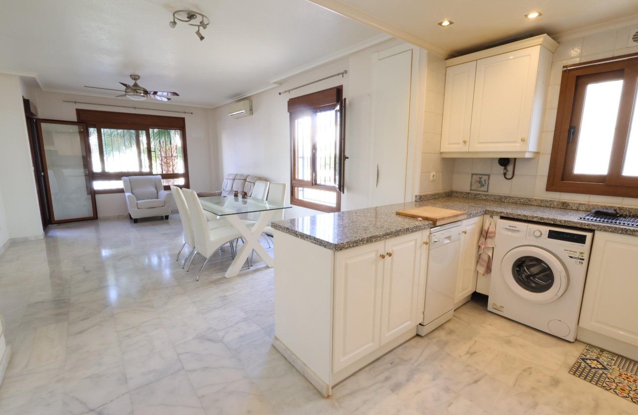 Revente - Appartement -
Orihuela Costa - Costa Blanca
