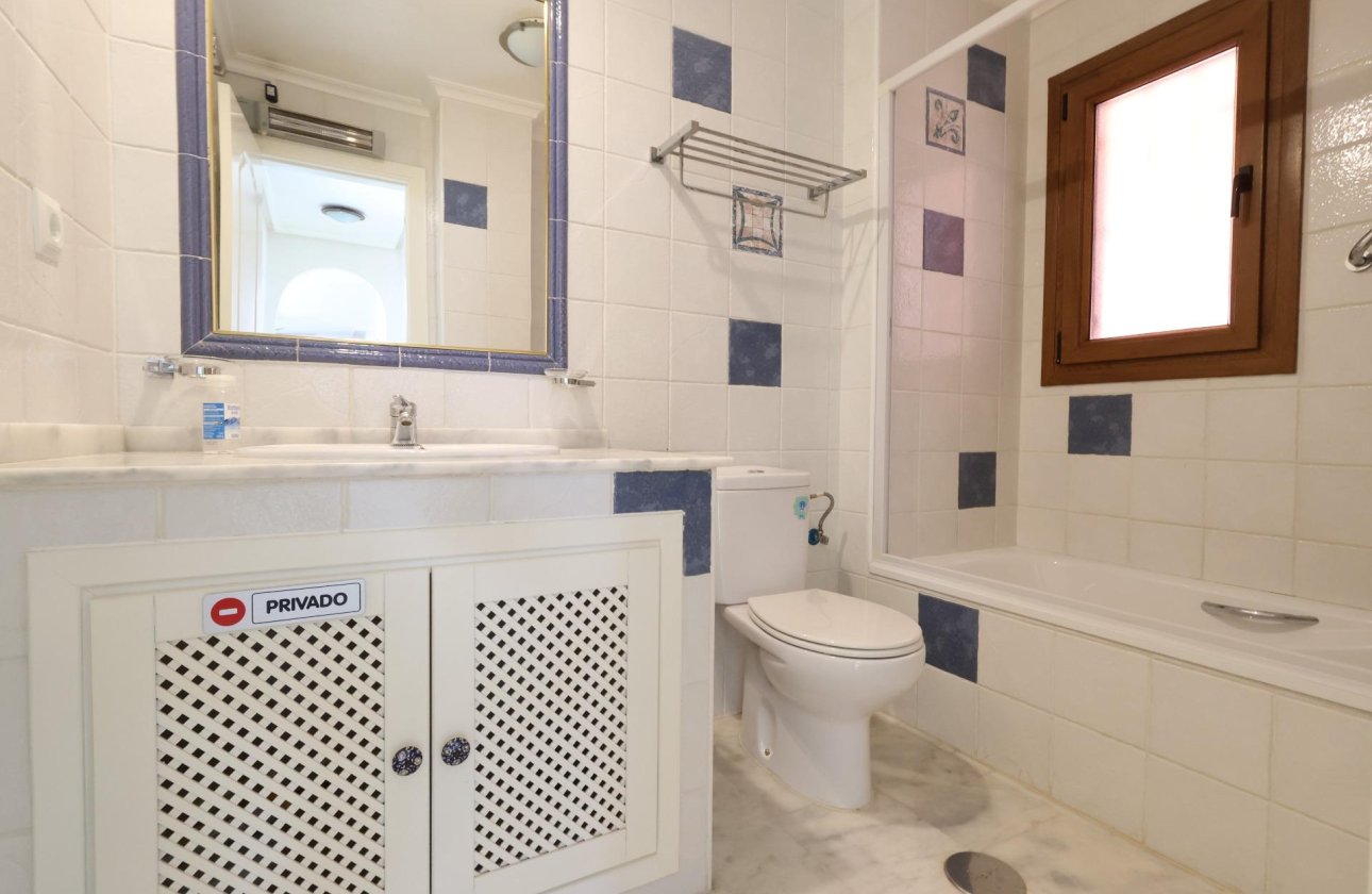 Revente - Appartement -
Orihuela Costa - Costa Blanca