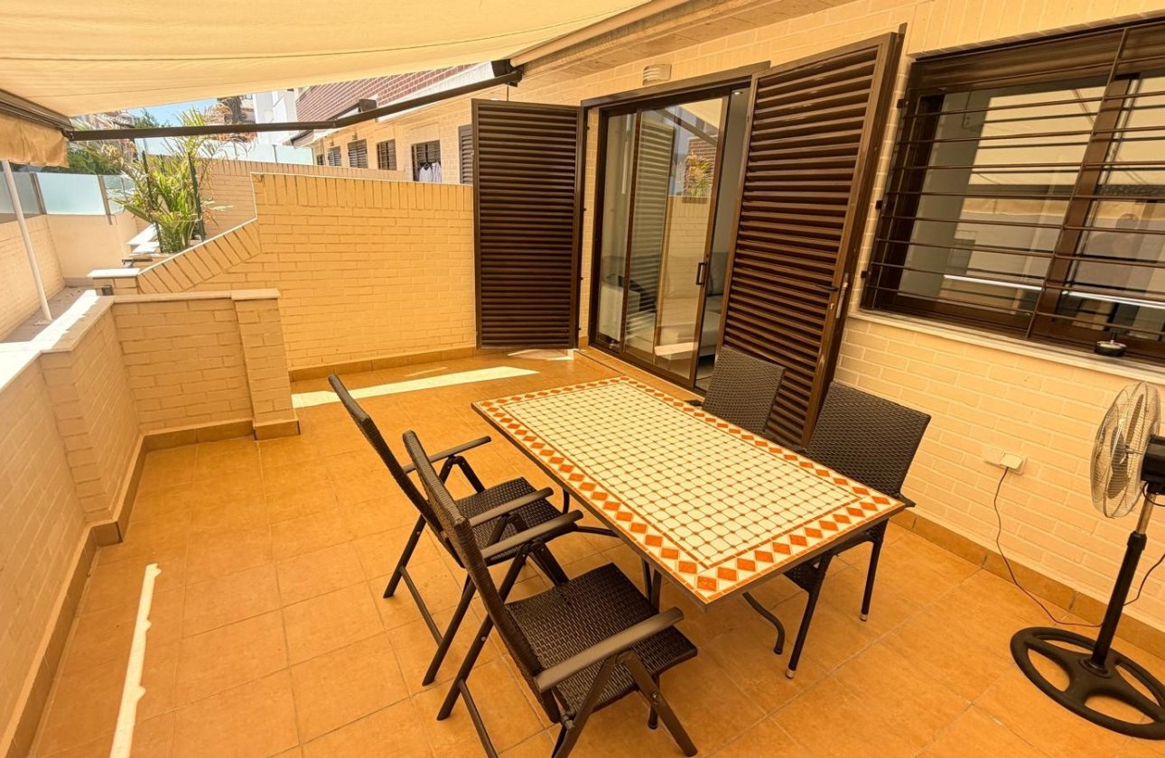 Revente - Appartement -
Orihuela Costa - Costa Blanca