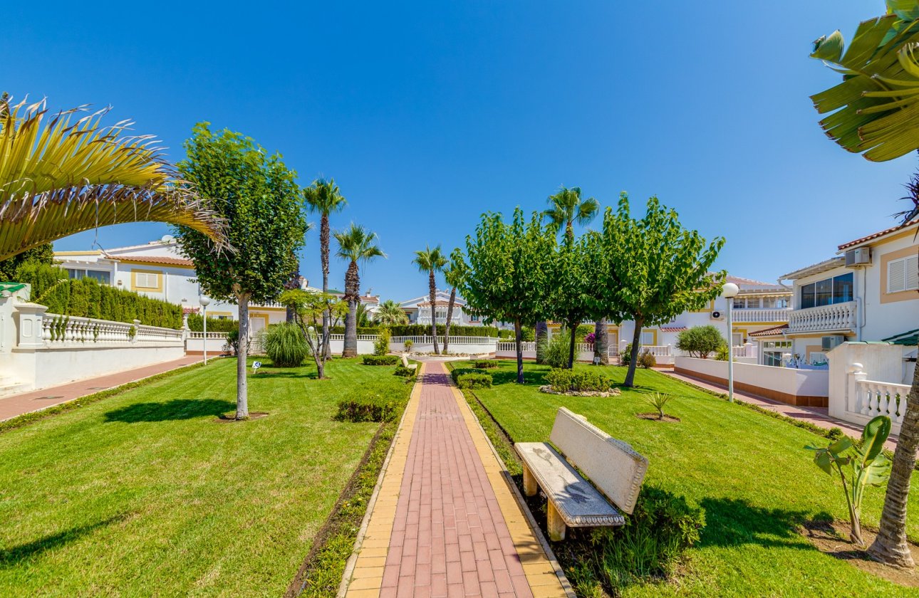 Revente - Appartement -
Orihuela Costa - Costa Blanca
