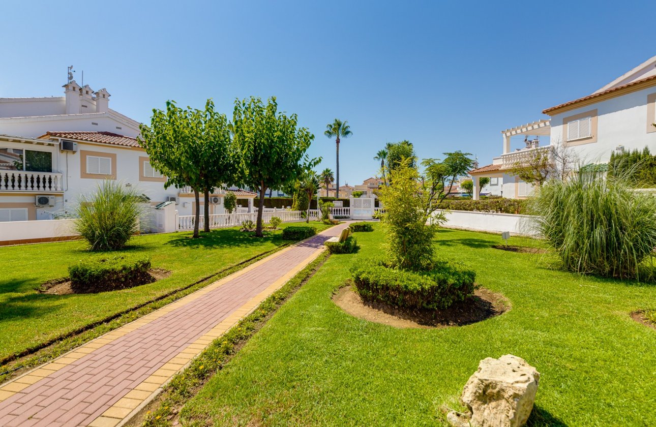 Revente - Appartement -
Orihuela Costa - Costa Blanca