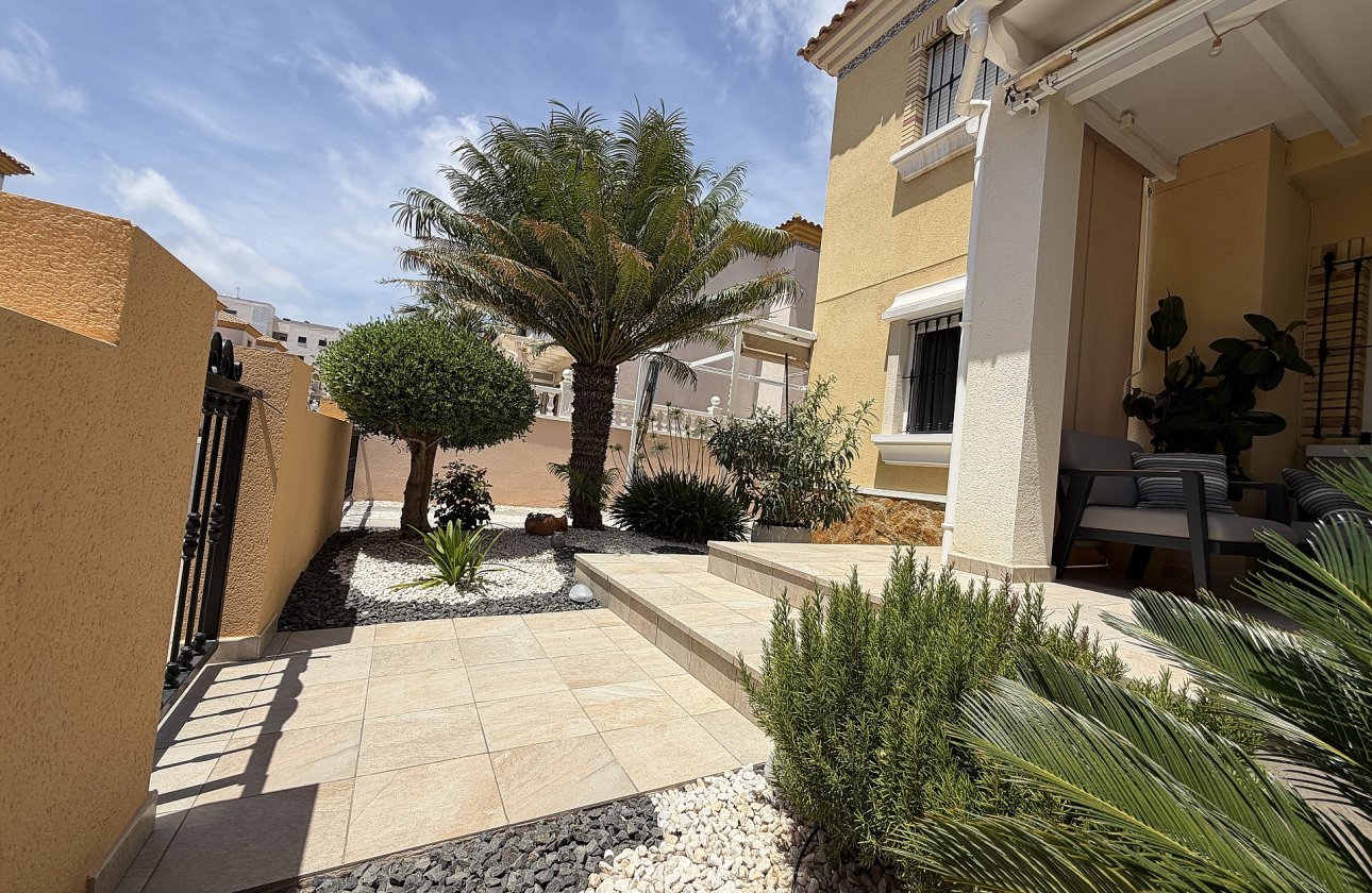 Revente - Appartement -
Orihuela Costa - Costa Blanca