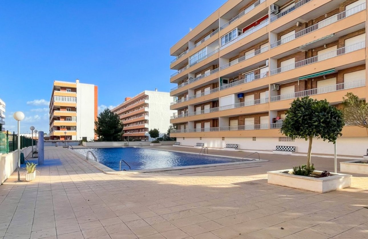 Revente - Appartement -
Orihuela Costa - Costa Blanca