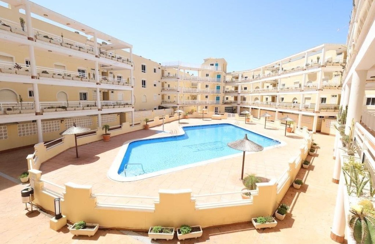 Revente - Appartement -
Orihuela Costa - Costa Blanca