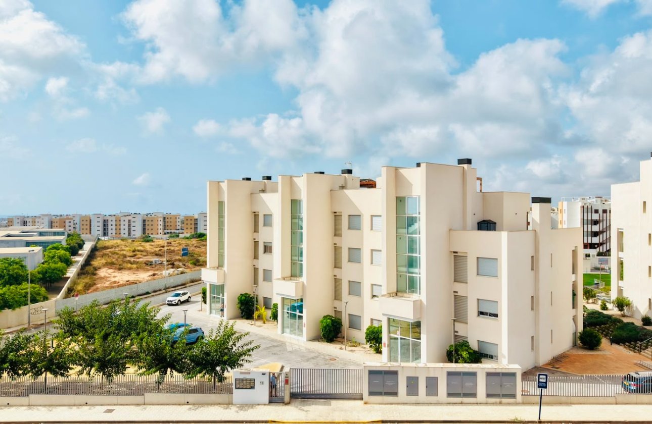 Revente - Appartement -
Orihuela Costa - Costa Blanca