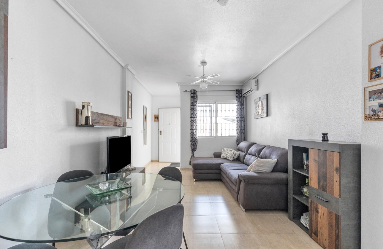 Revente - Appartement -
Orihuela Costa - Costa Blanca