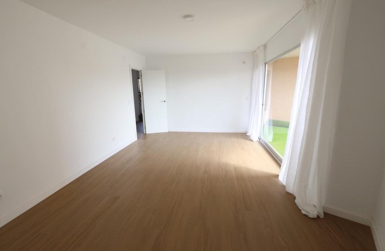 Revente - Appartement -
Orihuela Costa - Costa Blanca