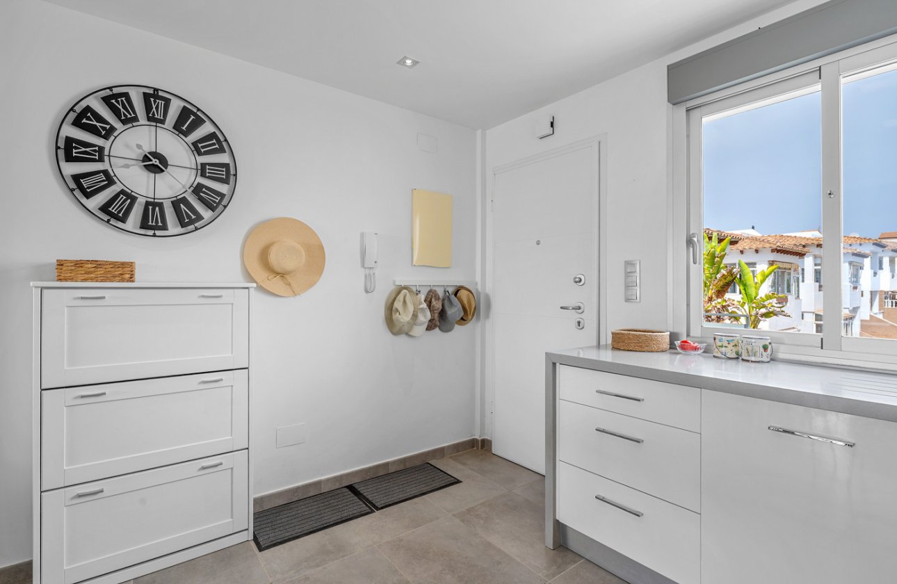 Revente - Appartement -
Orihuela Costa - Costa Blanca