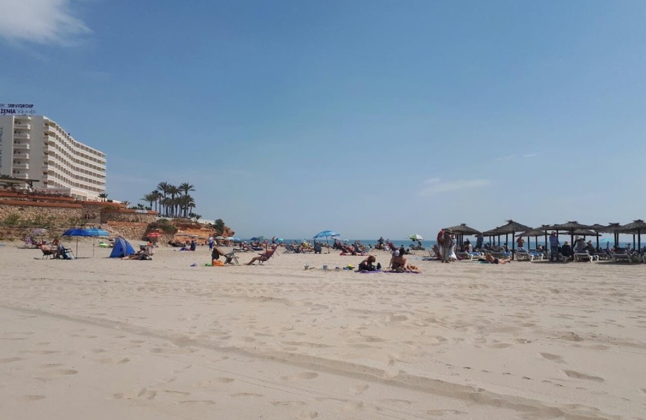 Revente - Appartement -
Orihuela Costa - Costa Blanca