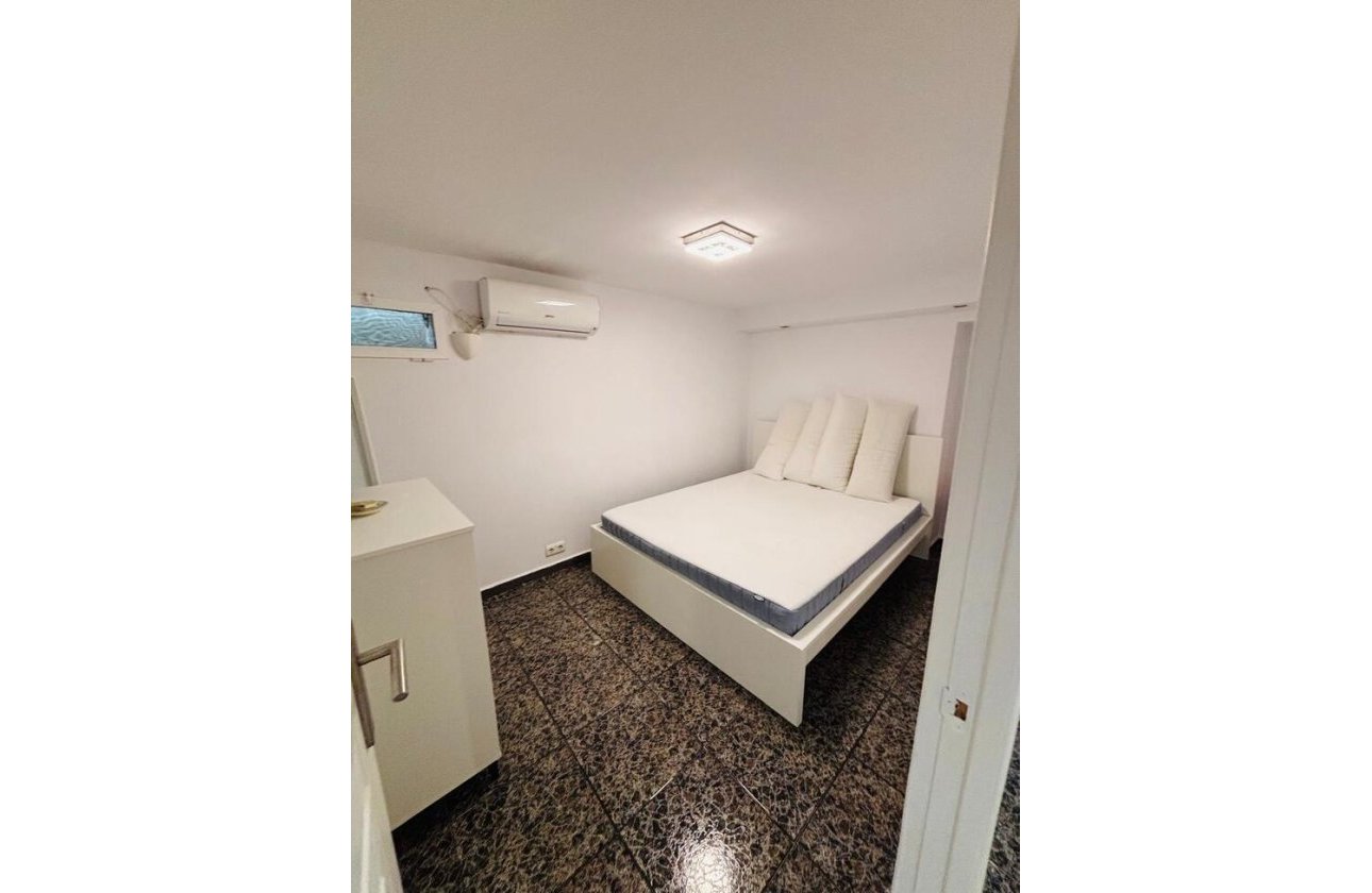 Revente - Appartement -
Orihuela Costa - Costa Blanca