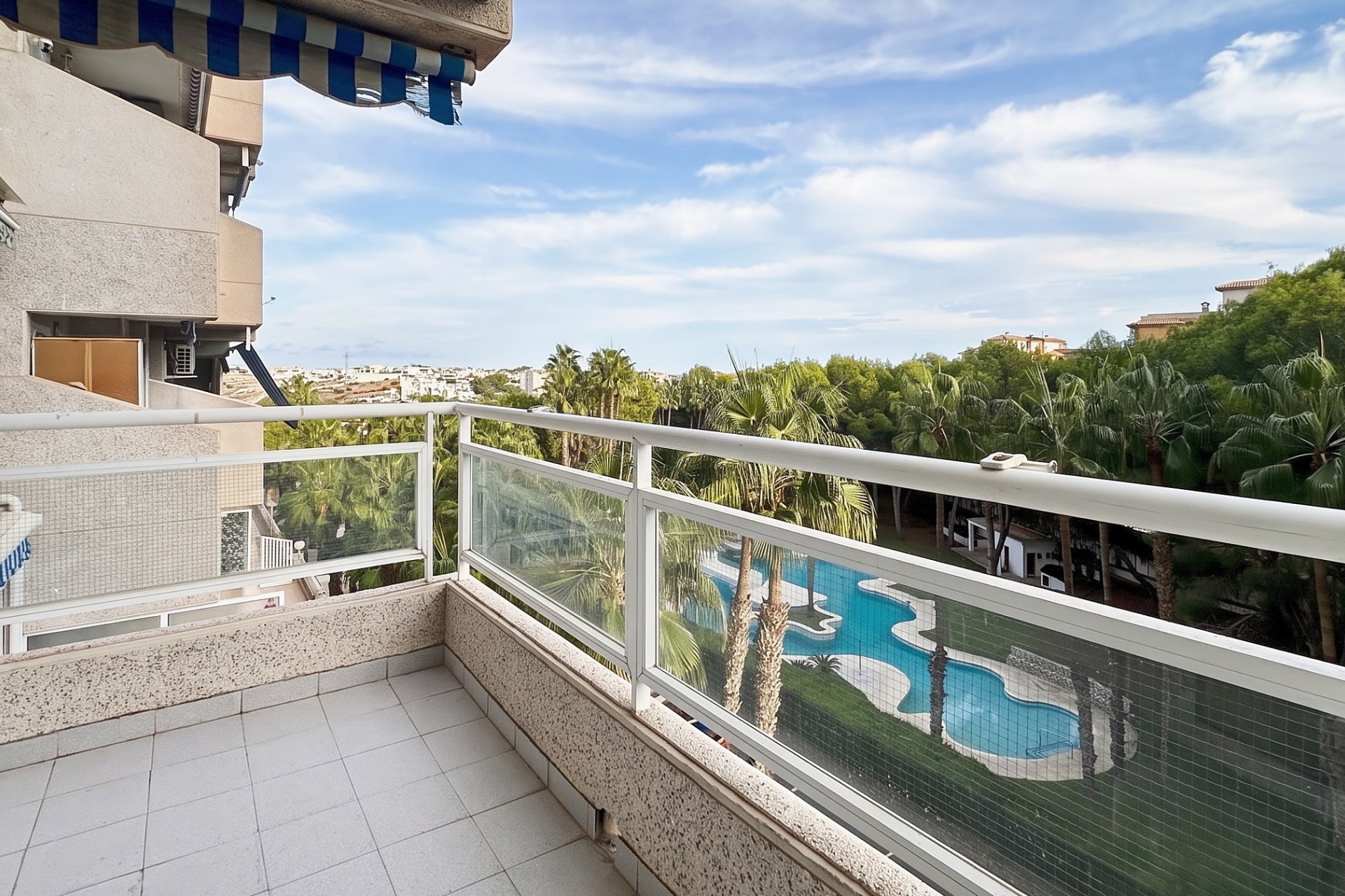Revente - Appartement -
Orihuela Costa - Costa Blanca