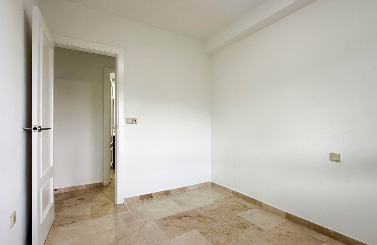 Revente - Appartement -
Orihuela Costa - Costa Blanca