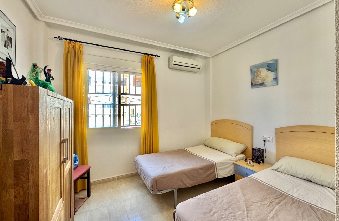 Revente - Appartement -
Orihuela Costa - Costa Blanca
