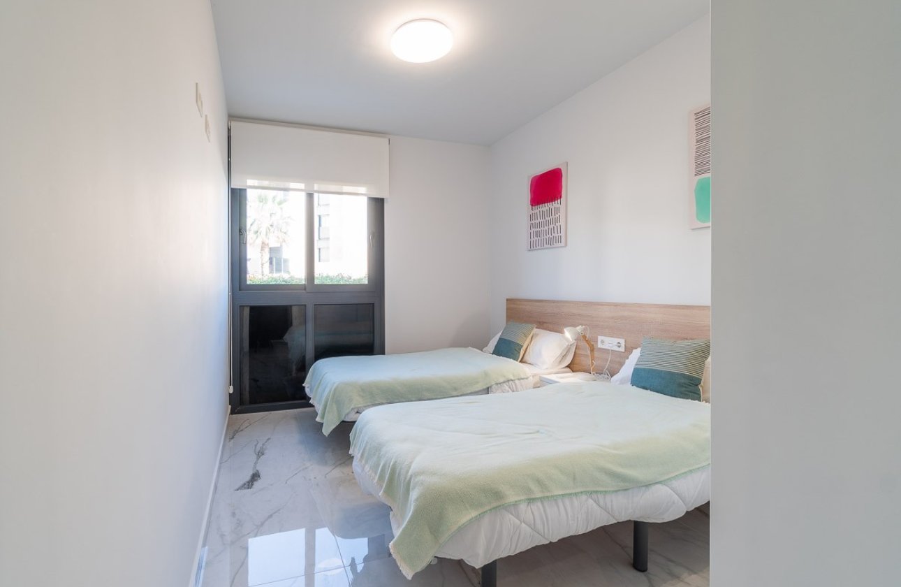 Revente - Appartement -
Orihuela Costa - Costa Blanca