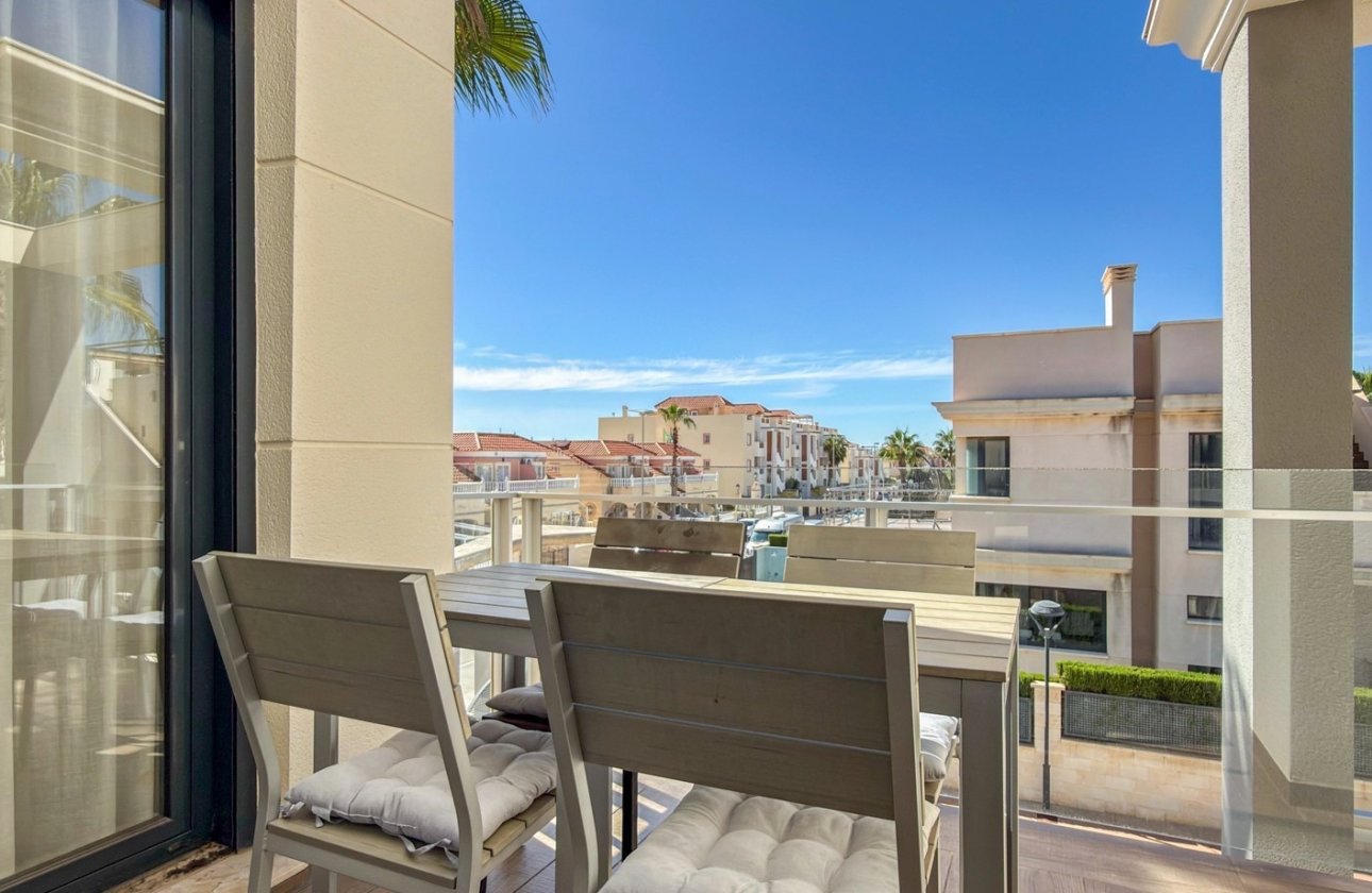Revente - Appartement -
Orihuela Costa - Costa Blanca