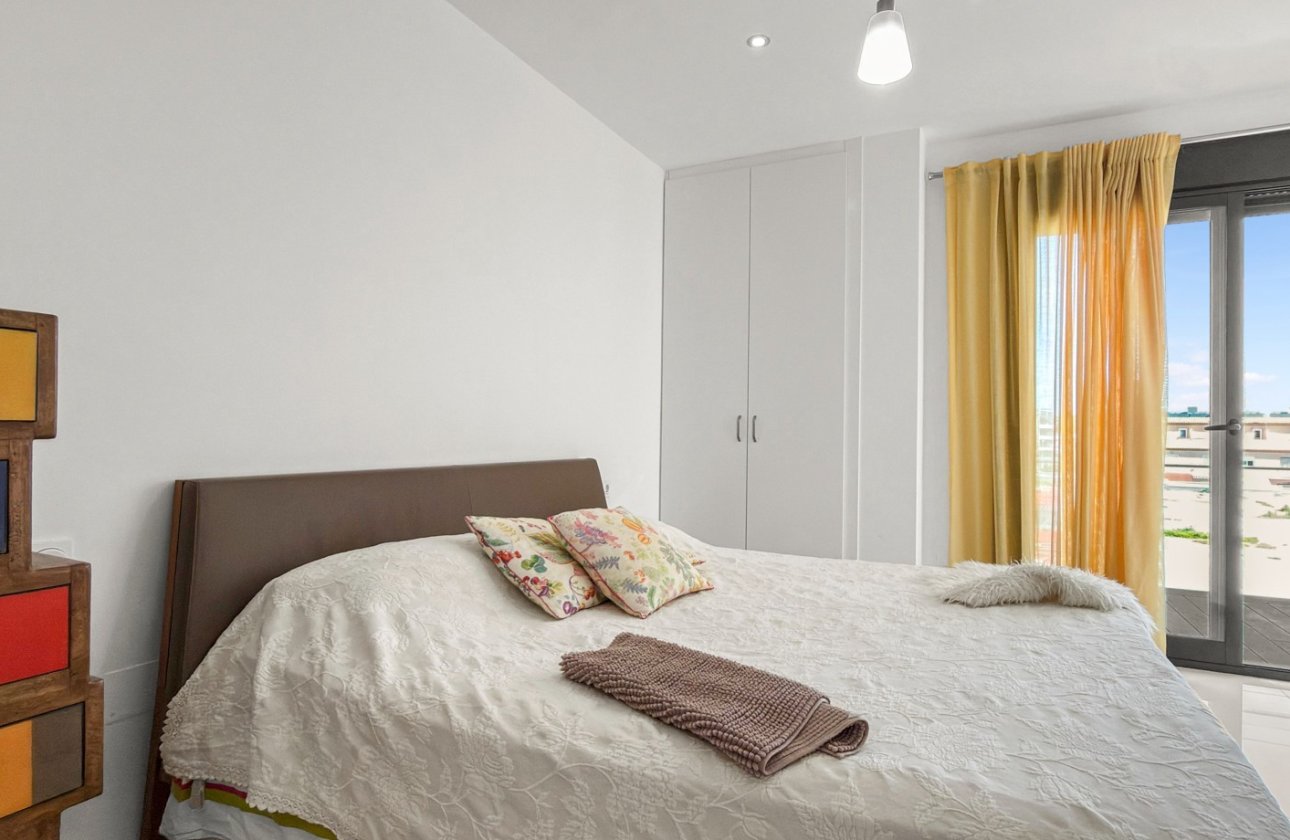 Revente - Appartement -
Orihuela Costa - Costa Blanca