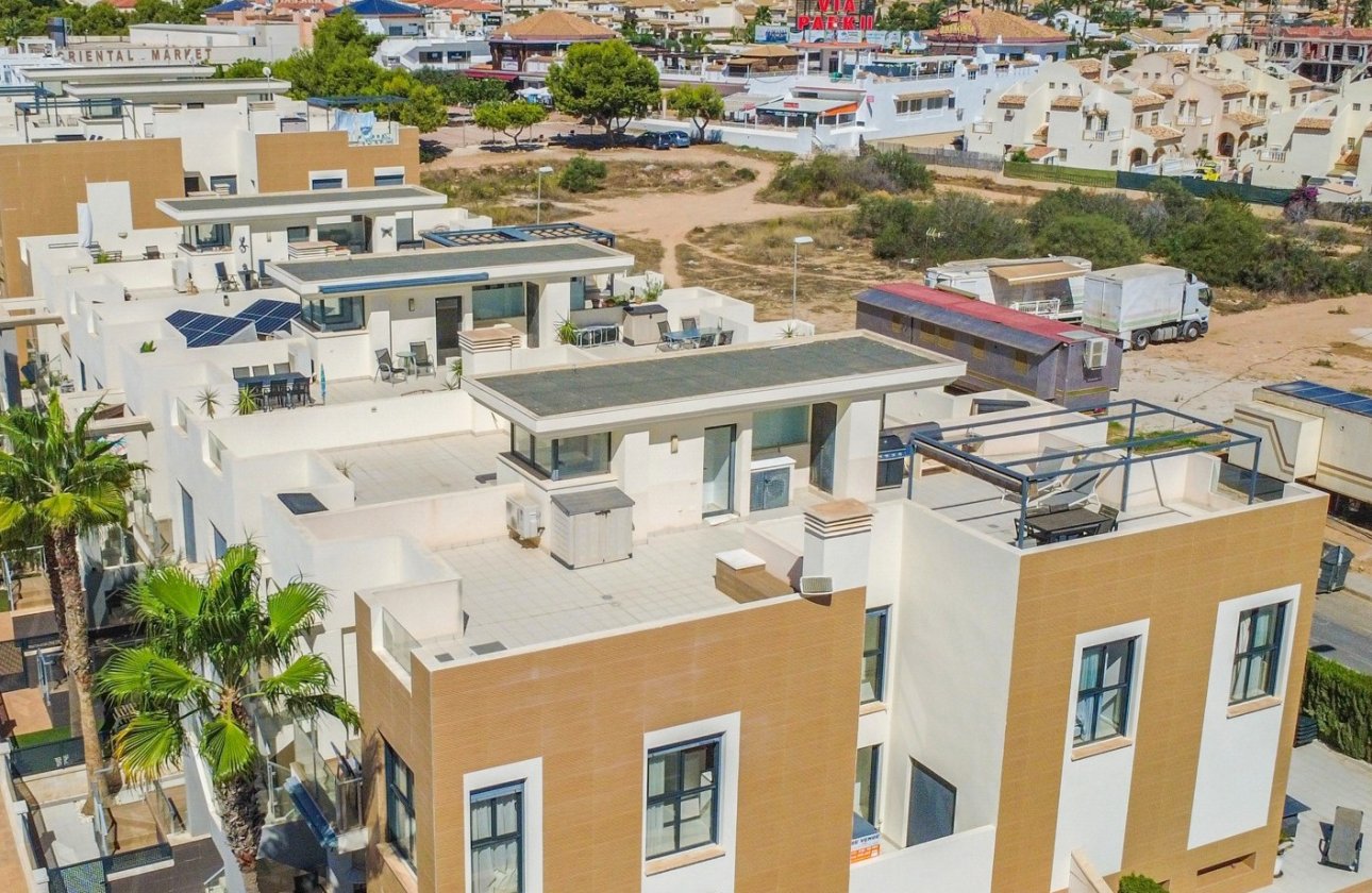Revente - Appartement -
Orihuela Costa - Costa Blanca