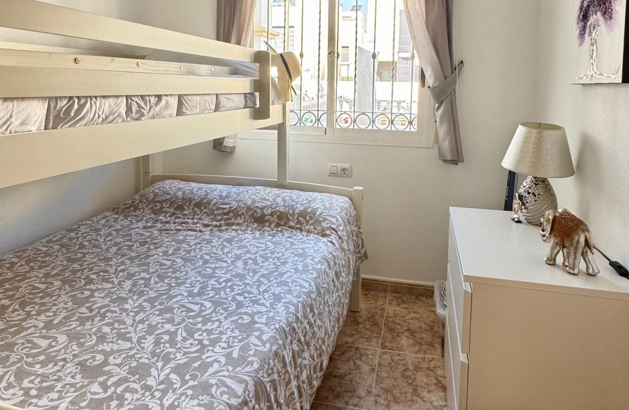 Revente - Appartement -
Orihuela Costa - La Ciñuelica
