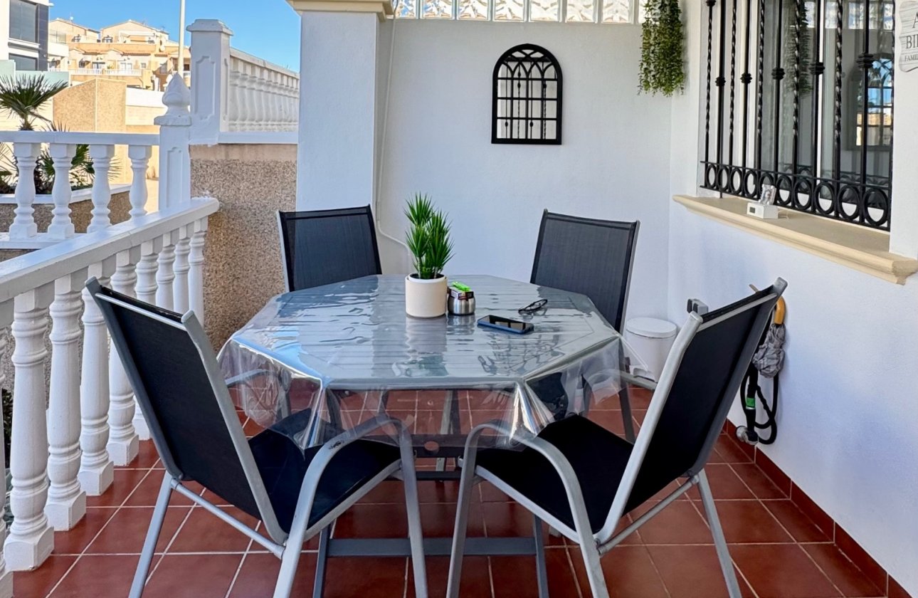 Revente - Appartement -
Orihuela Costa - La Ciñuelica
