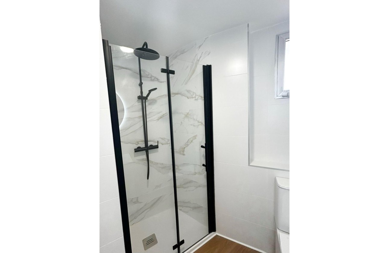Revente - Appartement -
Orihuela Costa - La Regia