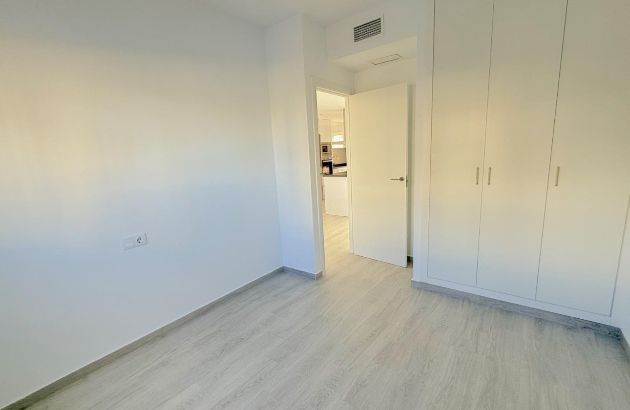 Revente - Appartement -
Orihuela Costa - La Zenia