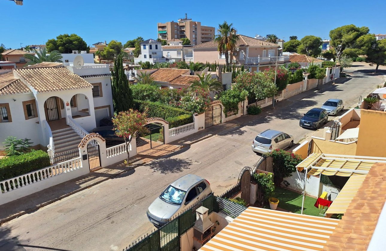 Revente - Appartement -
Orihuela Costa - La Zenia