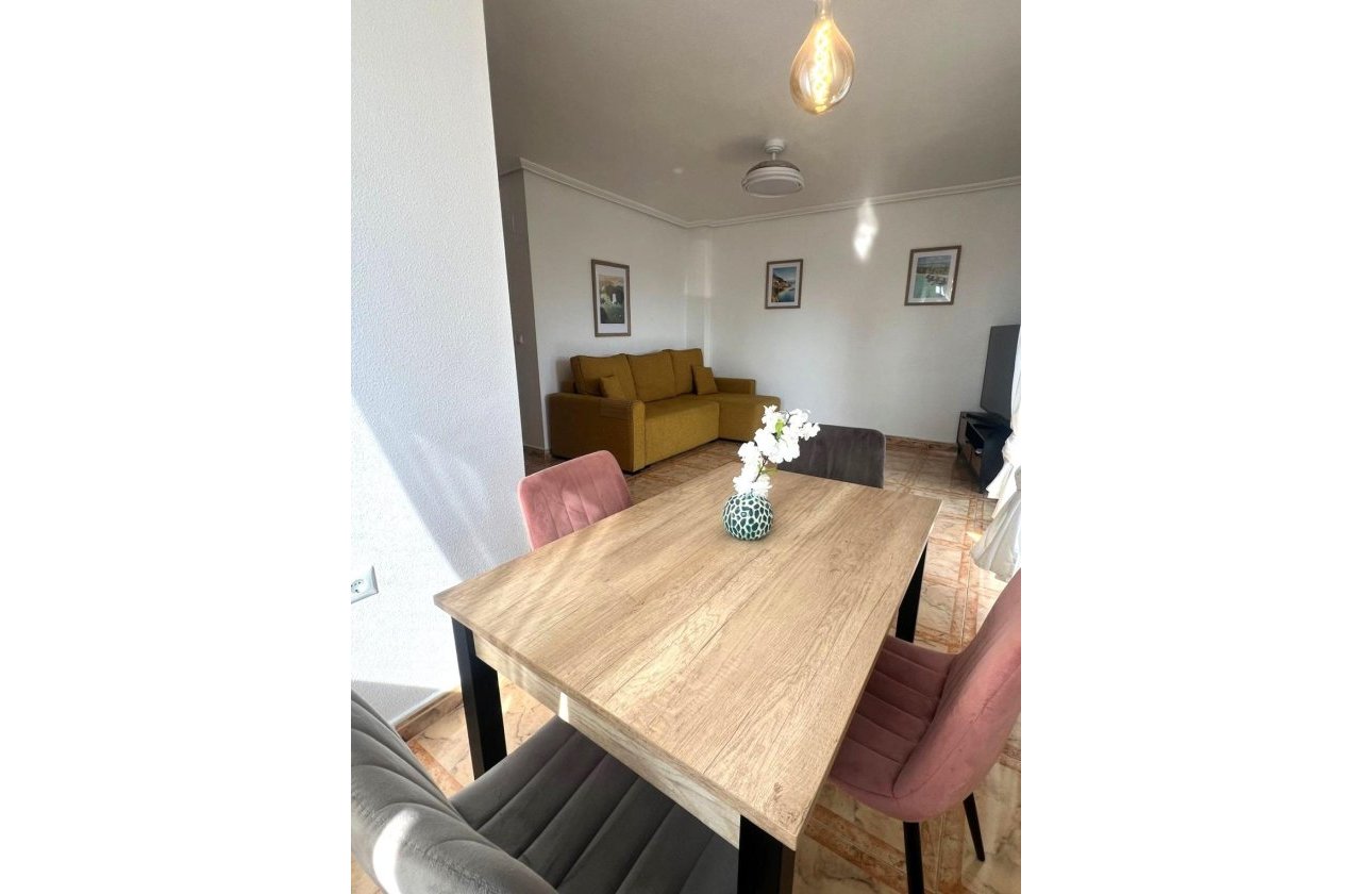 Revente - Appartement -
Orihuela Costa - La Zenia