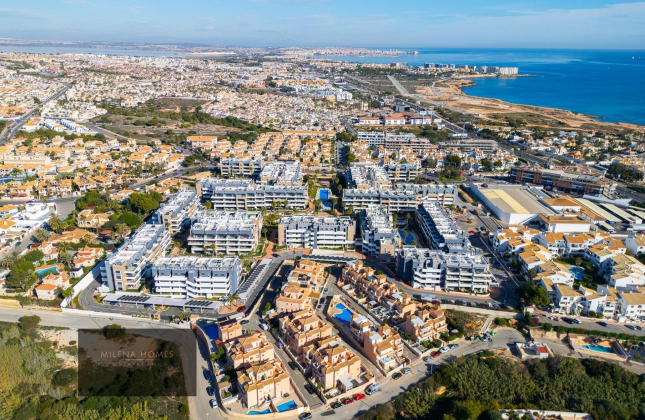 Revente - Appartement -
Orihuela Costa - La Zenia