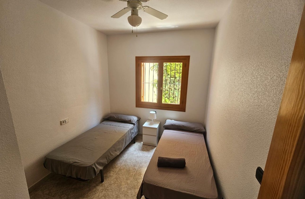 Revente - Appartement -
Orihuela Costa - La Zenia