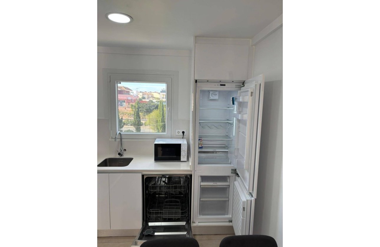Revente - Appartement -
Orihuela Costa - La Zenia