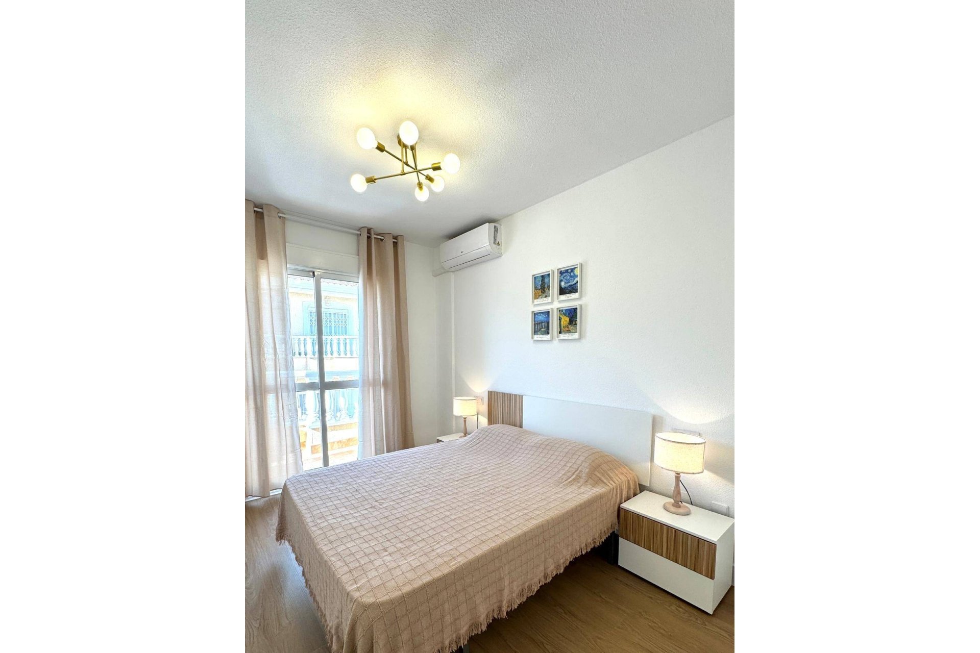 Revente - Appartement -
Orihuela Costa - Las Filipinas