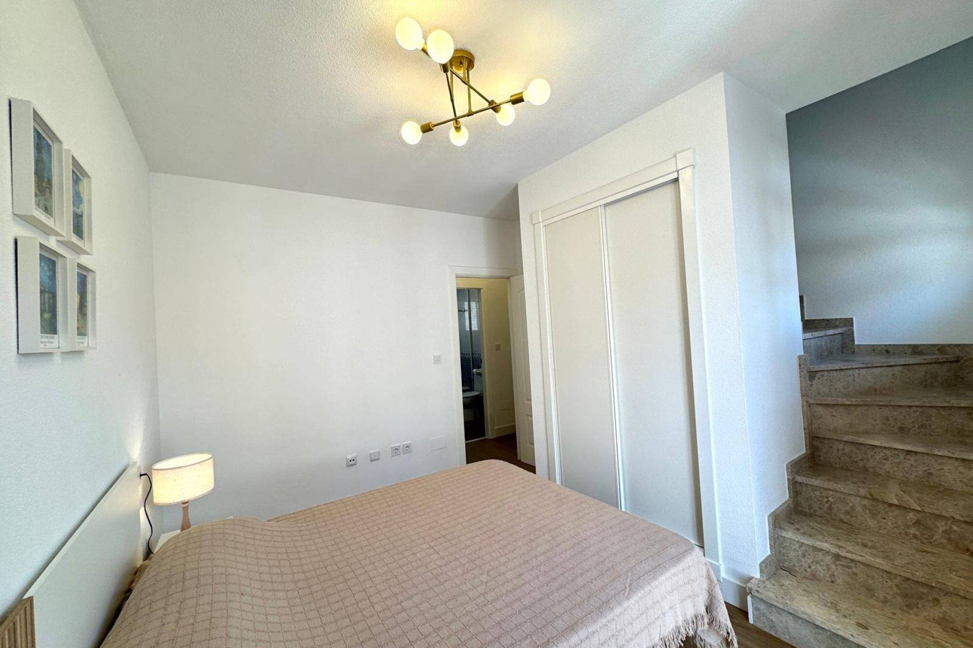 Revente - Appartement -
Orihuela Costa - Las Filipinas