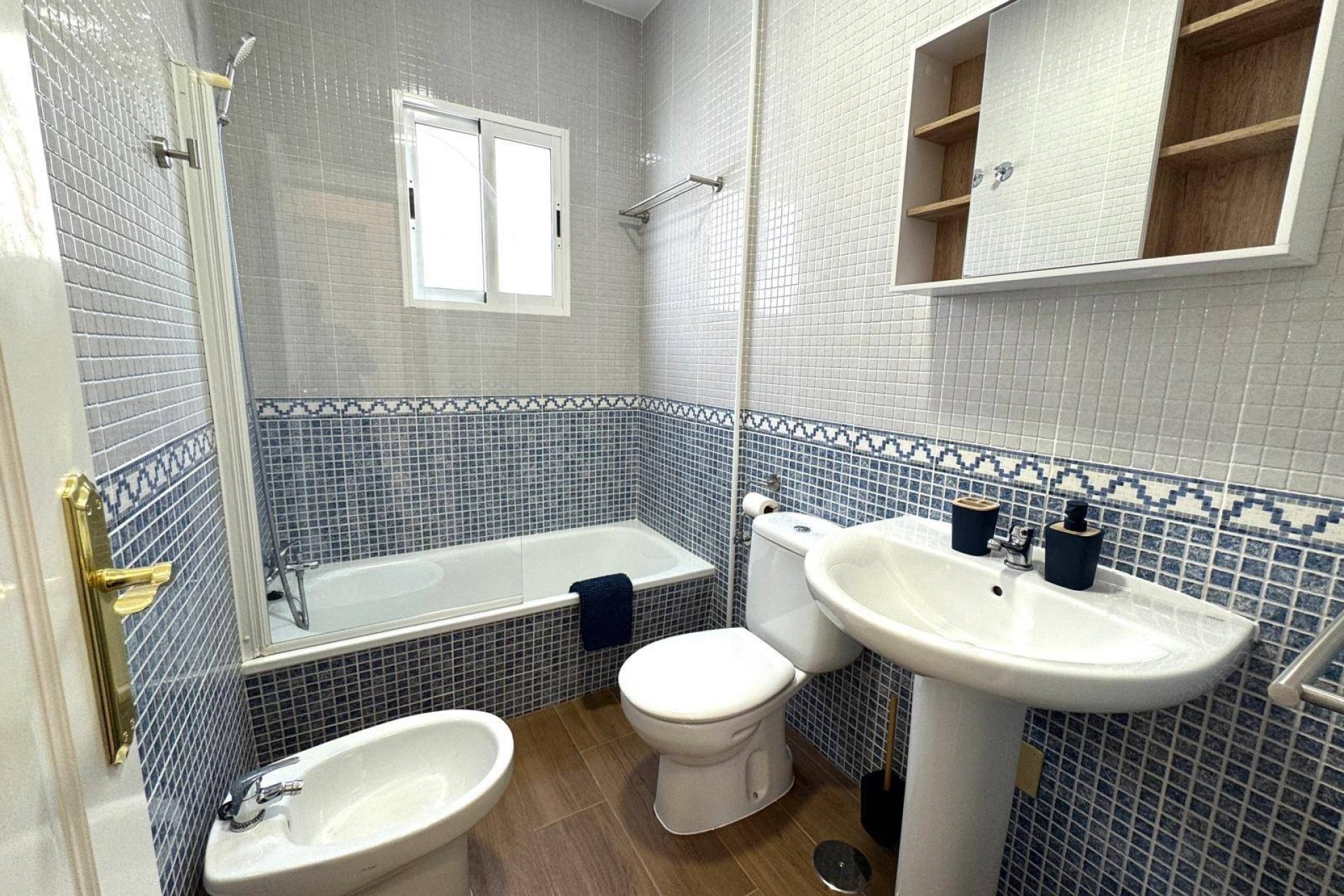 Revente - Appartement -
Orihuela Costa - Las Filipinas