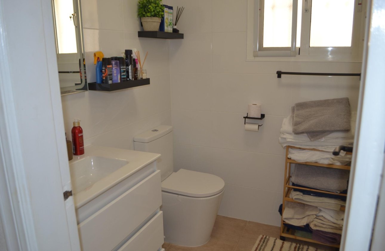 Revente - Appartement -
Orihuela Costa - Las Filipinas