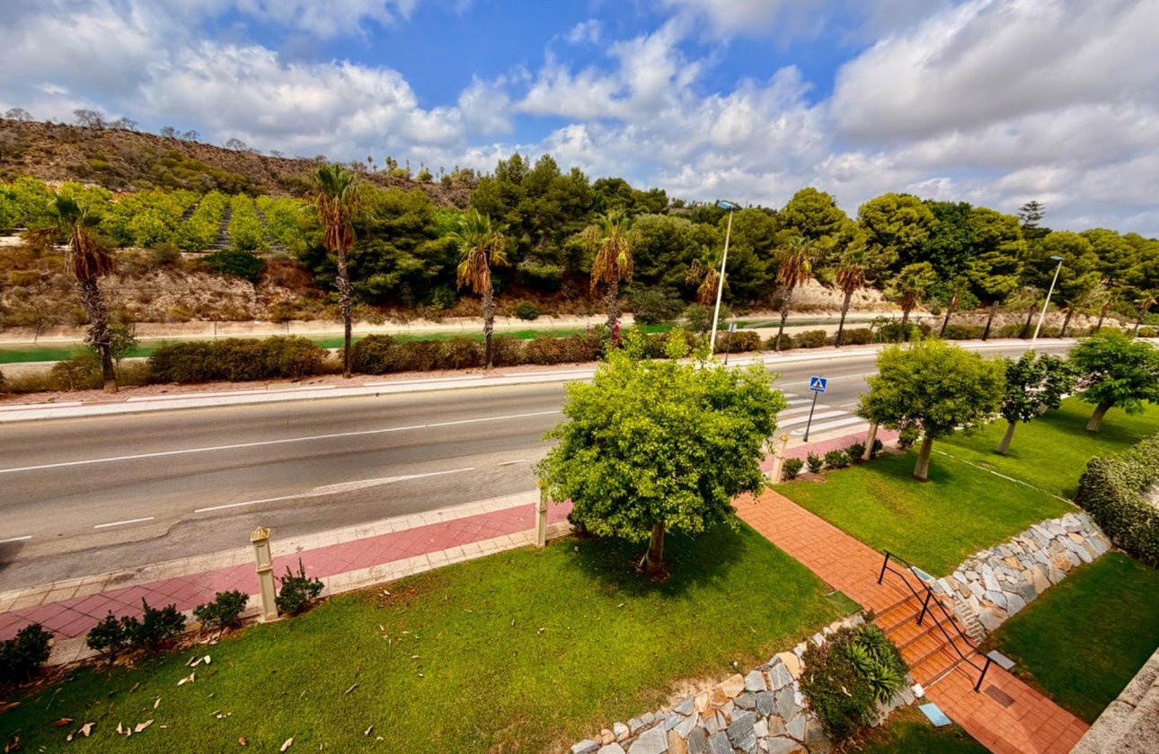 Revente - Appartement -
Orihuela Costa - Las Ramblas