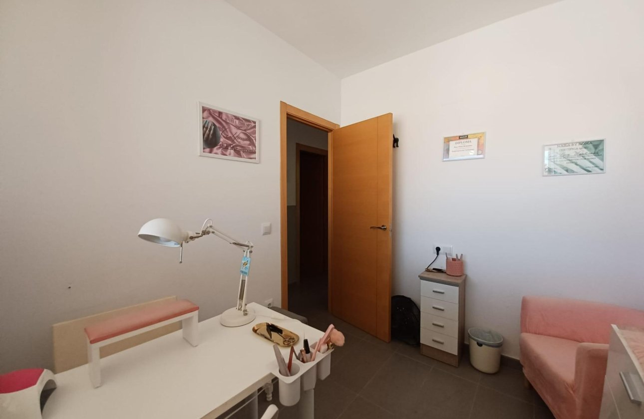 Revente - Appartement -
Orihuela Costa - Los Dolses