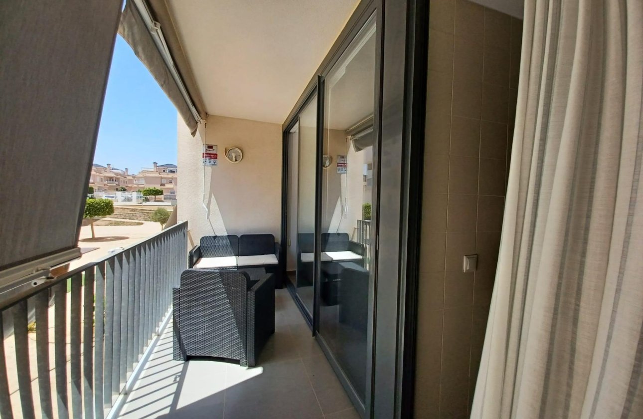 Revente - Appartement -
Orihuela Costa - Los Dolses