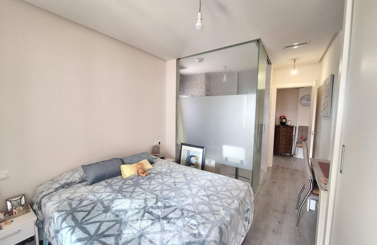 Revente - Appartement -
Orihuela Costa - Los Dolses