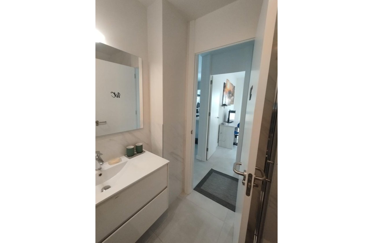 Revente - Appartement -
Orihuela Costa - Los Dolses