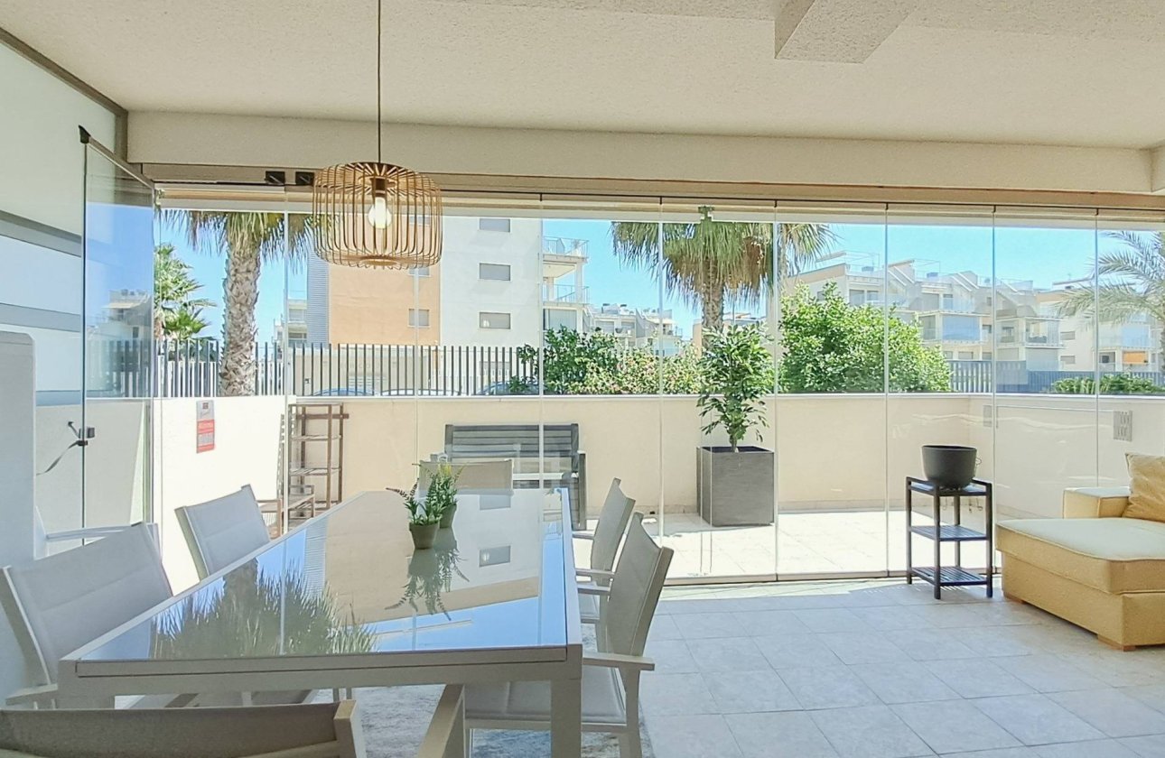 Revente - Appartement -
Orihuela Costa - Los Dolses